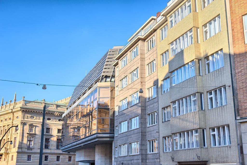 Ostrovni 7 Apartments Prague Exterior photo